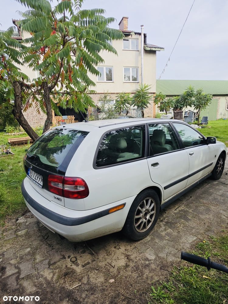 Volvo V40 1.8 Edition Plus - 3