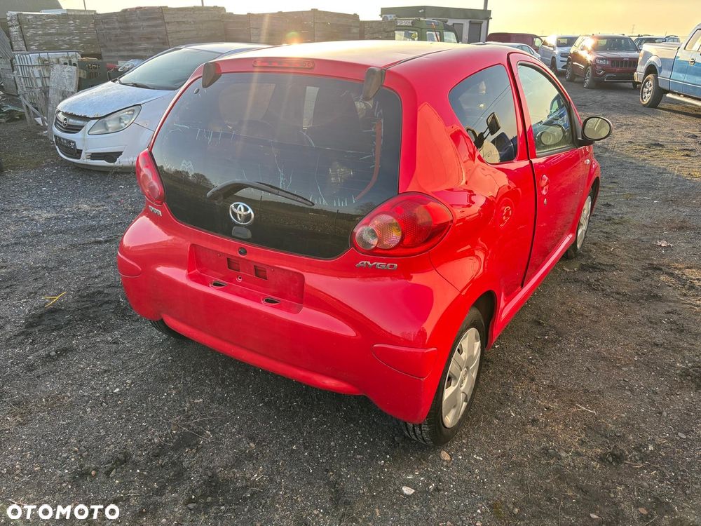 Toyota Aygo City - 5