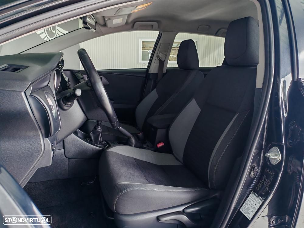 Toyota Auris Touring Sports 1.4 D-4D Comfort+Pack Sport - 9