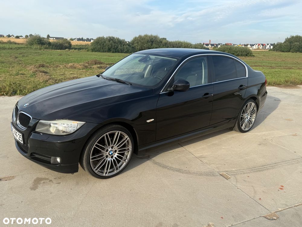 BMW Seria 3 318i Edition Lifestyle - 36