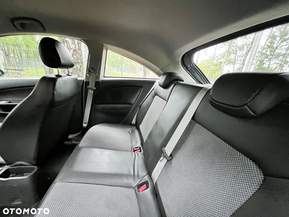 Opel Corsa - 14