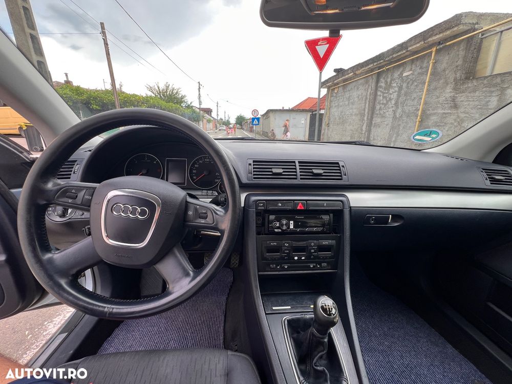 Audi A4 Limuzina - 6