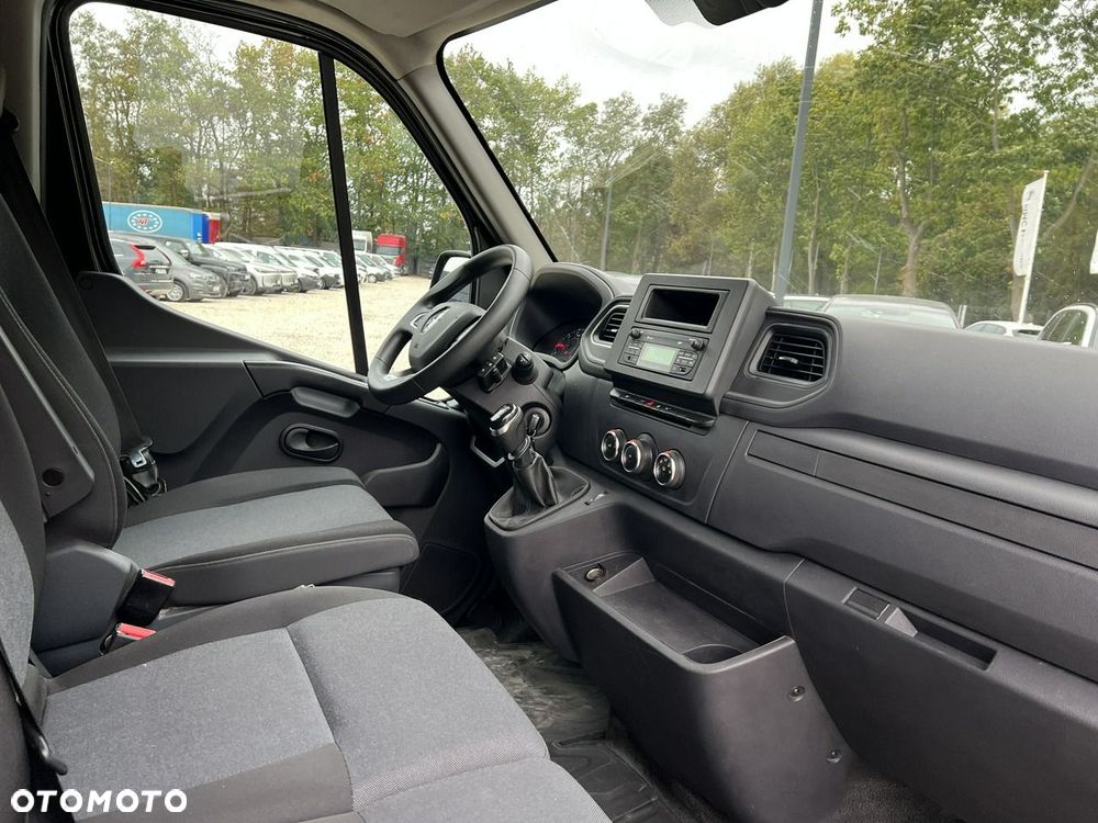 Renault Master - 18