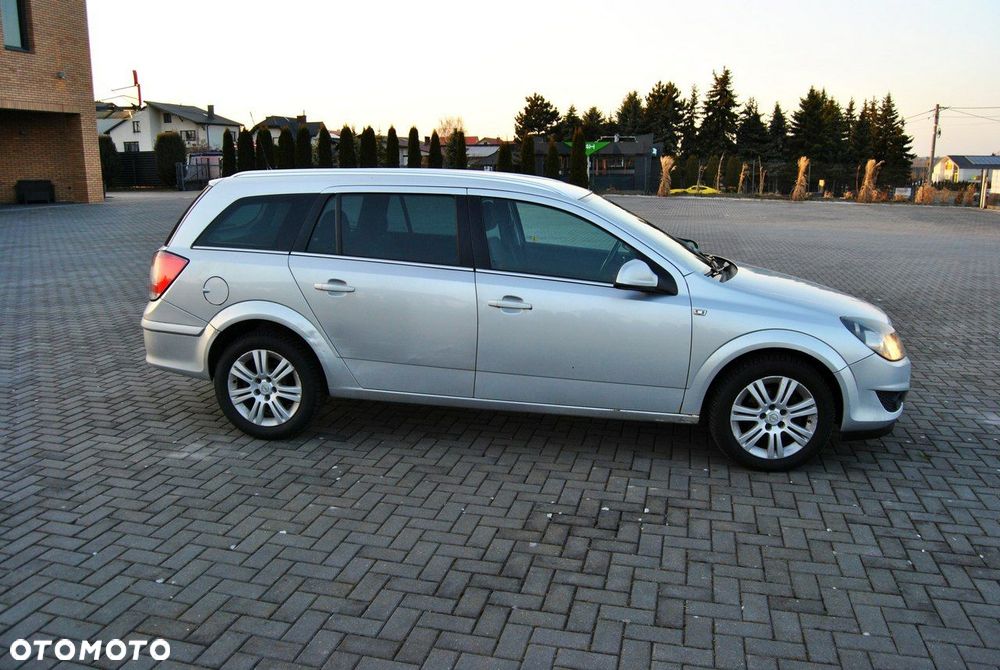 Opel Astra - 6