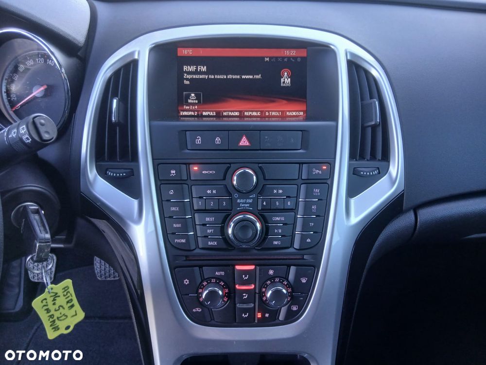 Opel Astra 1.4 Turbo Cosmo - 29