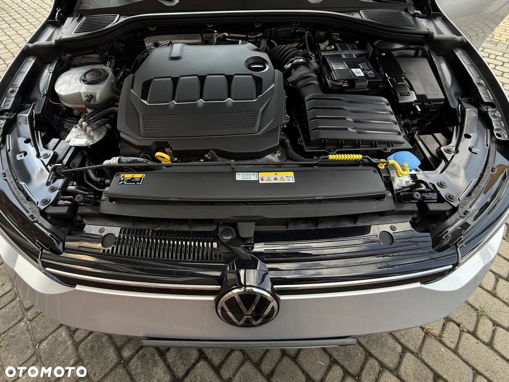 Volkswagen Golf 2.0 TDI Life - 17