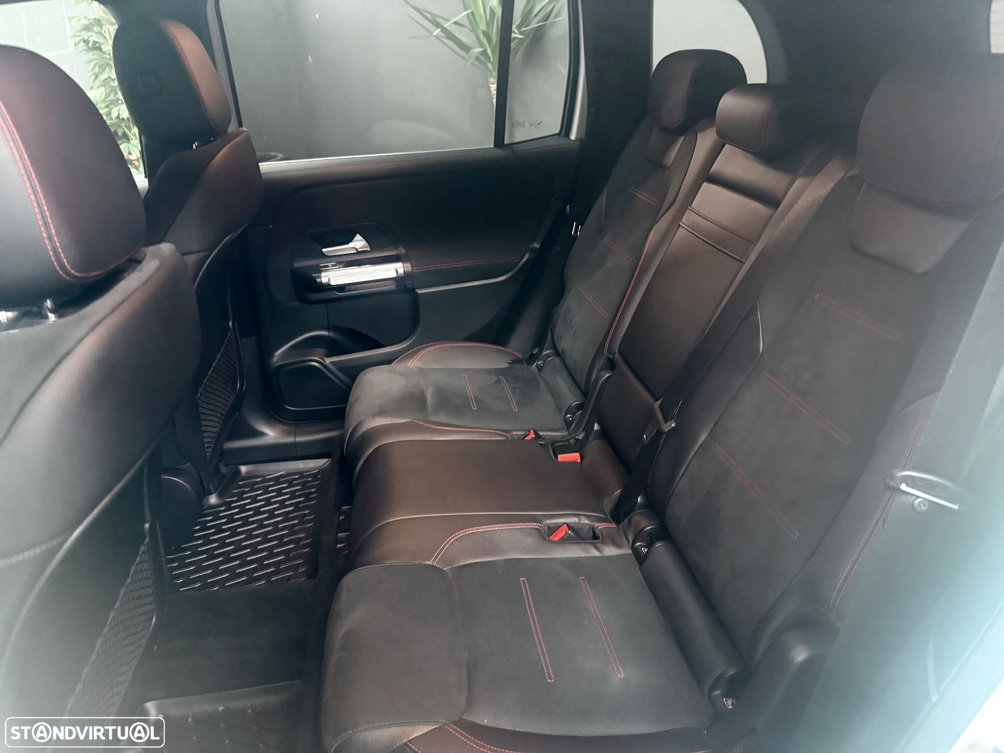 Mercedes-Benz GLB 200 d 4Matic 8G-DCT Edition AMG Line - 7