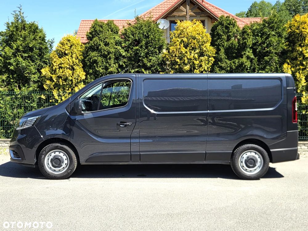 Renault TRAFIC - 8