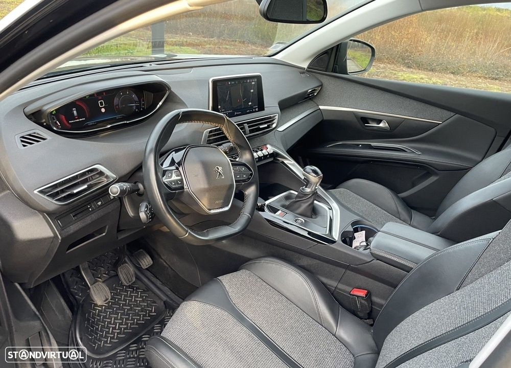 Peugeot 5008 1.5 BlueHDi Allure Pack - 9