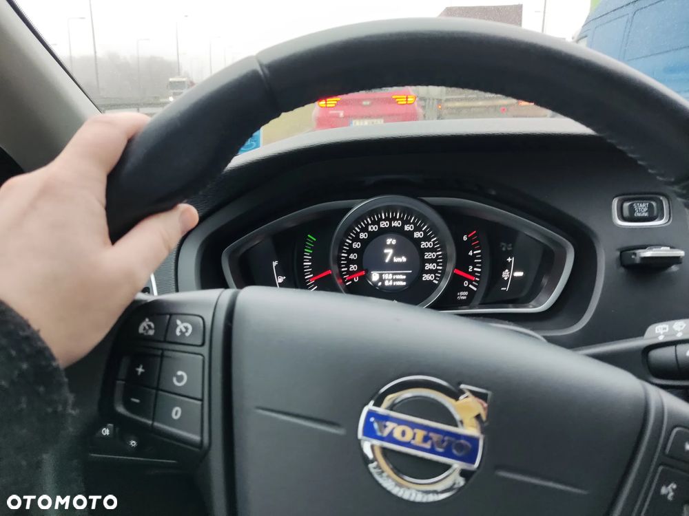 Volvo V40 - 5