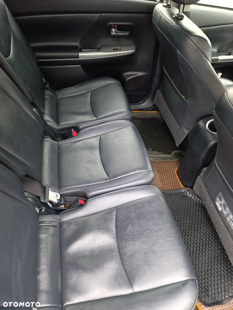 Toyota Prius+ Hybrid 135 Active EU6 - 8