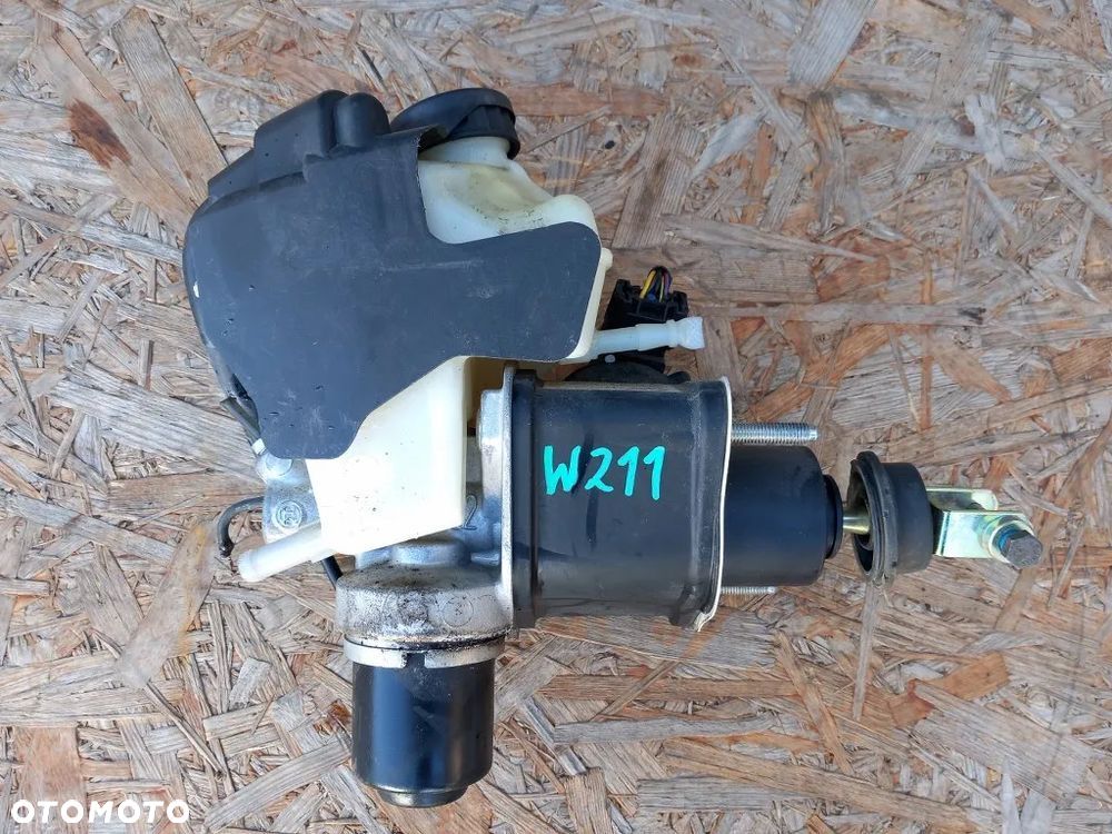 serwo pompa hamulcowa mercedes w211 e-klassa a0004300312 - 1