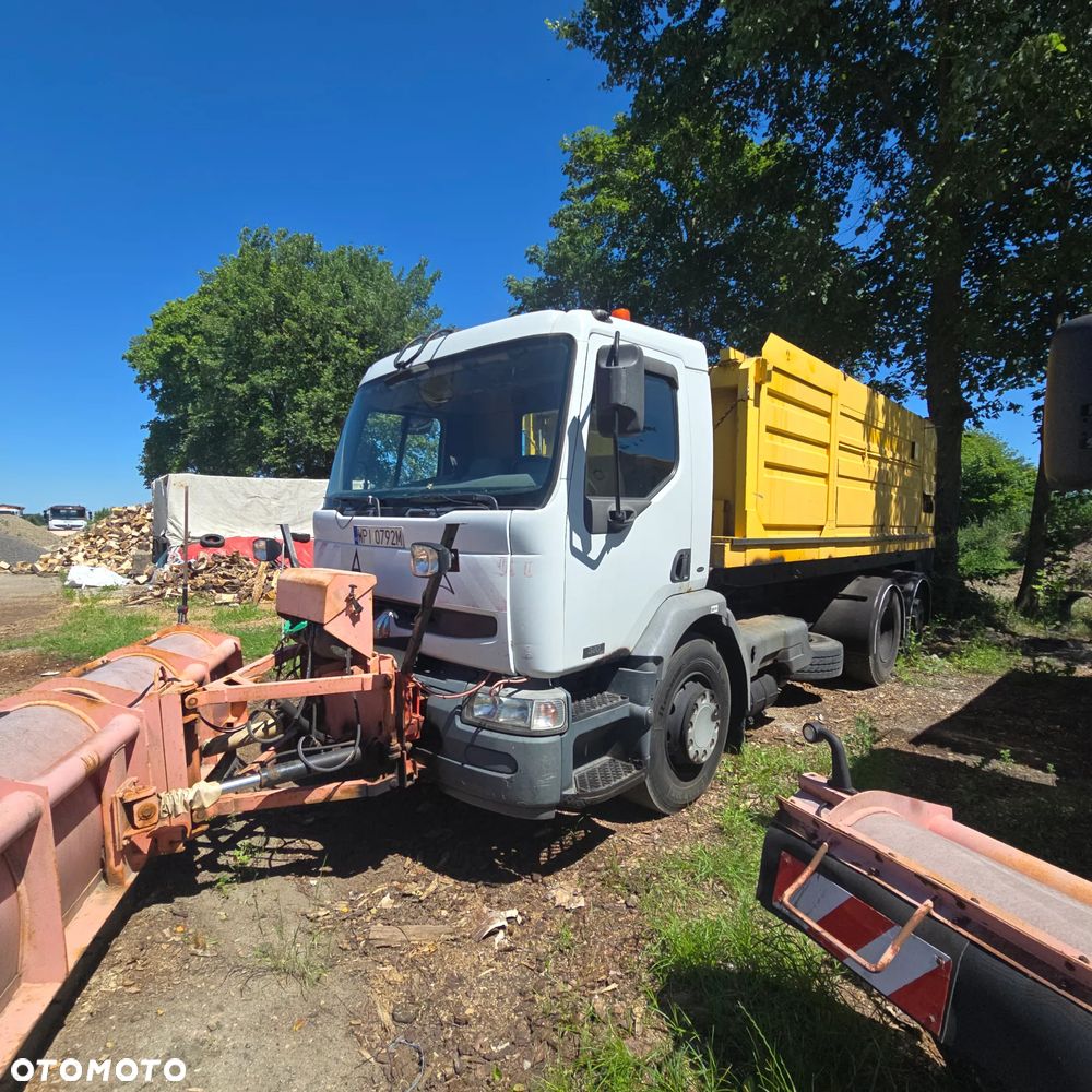 Renault Premium - 2