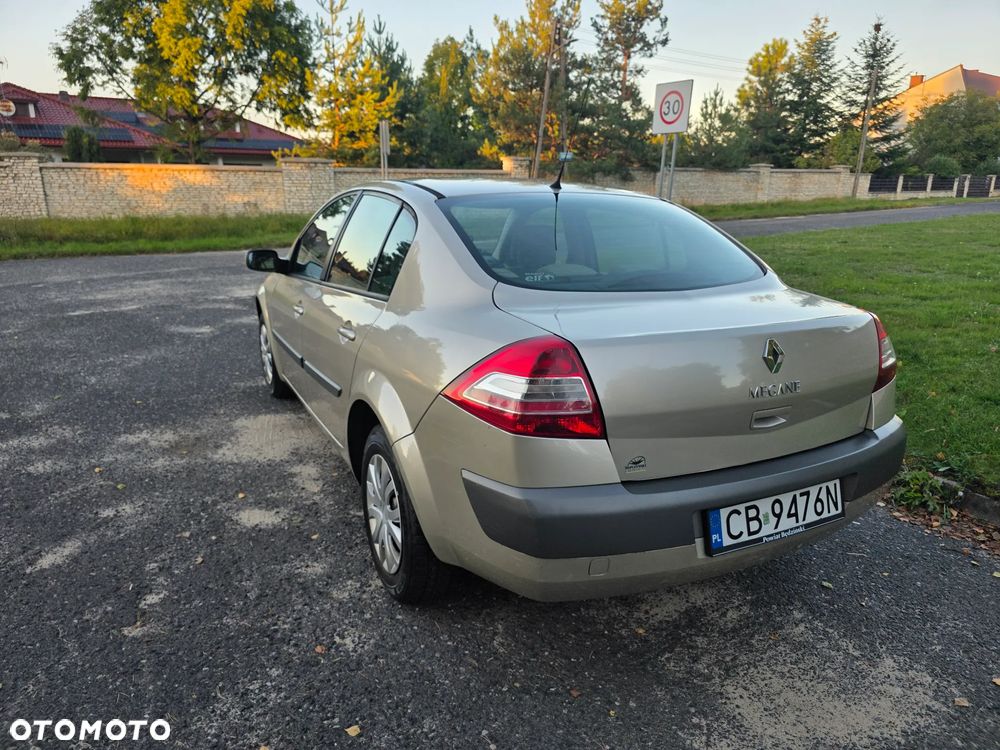 Renault Megane - 5