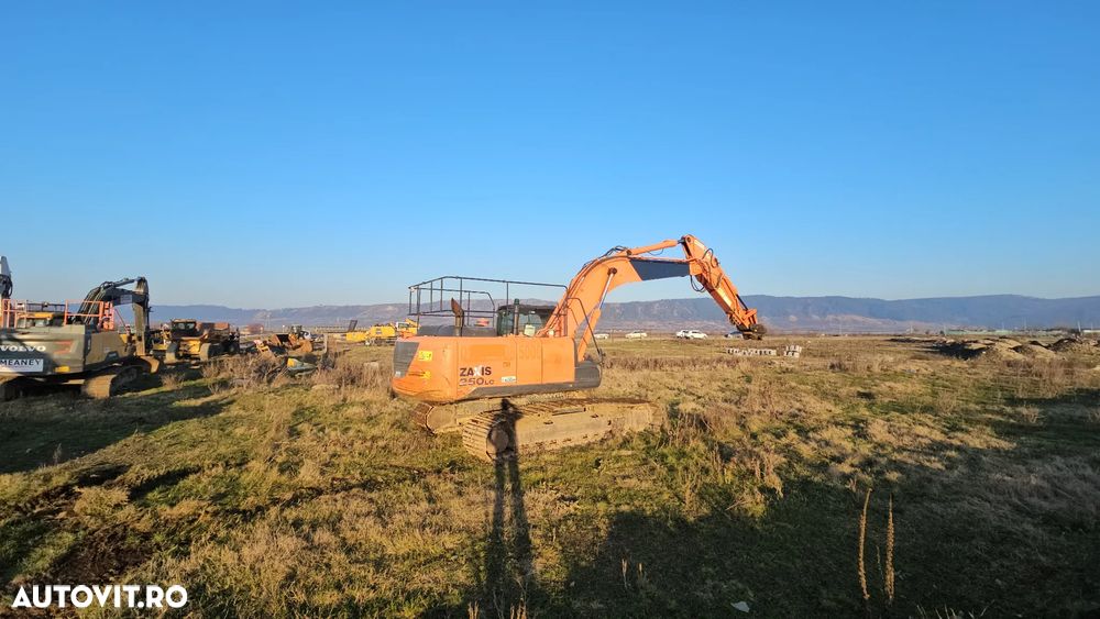 Hitachi ZAXIS ZX 250 Excavator pe șenile - 5