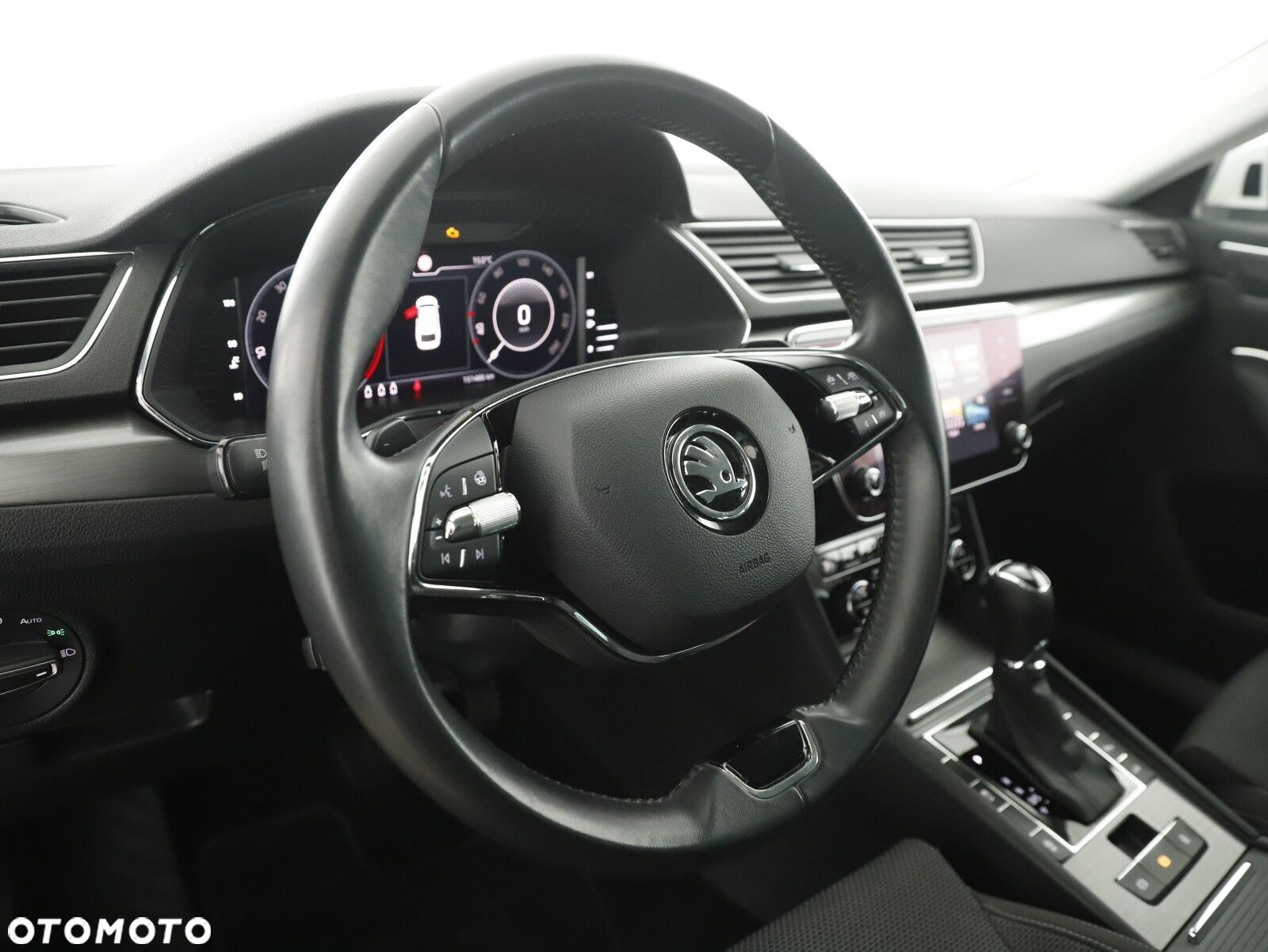 Skoda Superb 2.0 TDI SCR Style DSG - 10