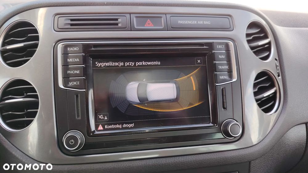 Volkswagen Tiguan 2.0 TDI SCR URBAN SPORT - 26