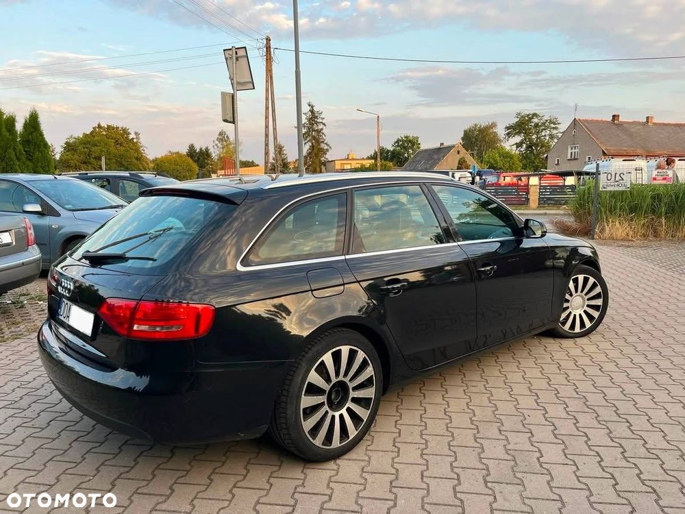 Audi A4 Avant 2.0 TDI - 18