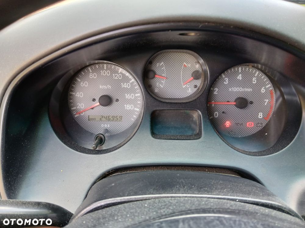 Toyota RAV4 2.0 Fun - 7
