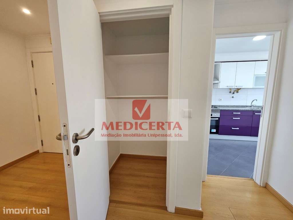 Amadora - Venteira T2 - Grande imagem: 4/19
