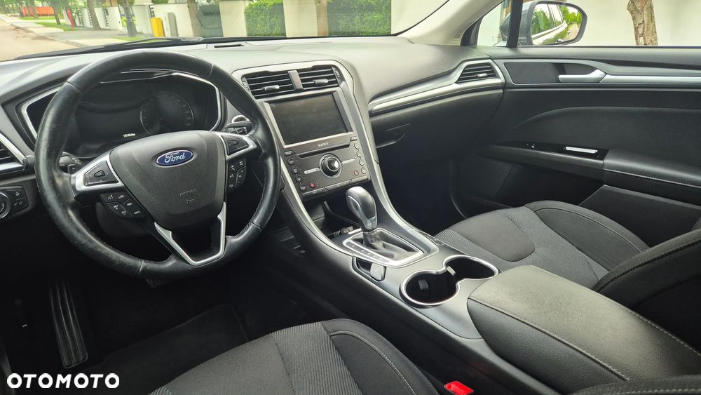 Ford Mondeo - 16