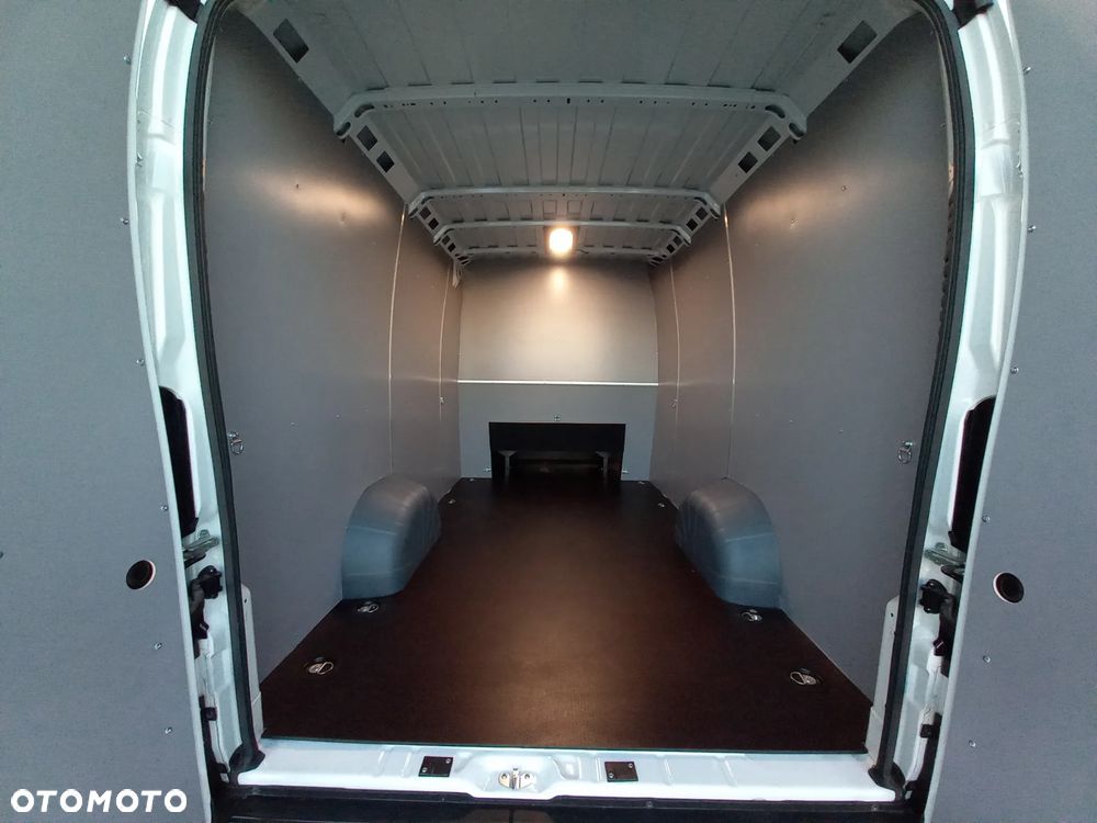 Toyota Proace Max Brygadowy - 11