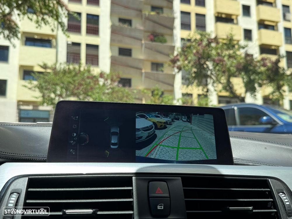 BMW 330 e iPerformance Line Luxury - 20
