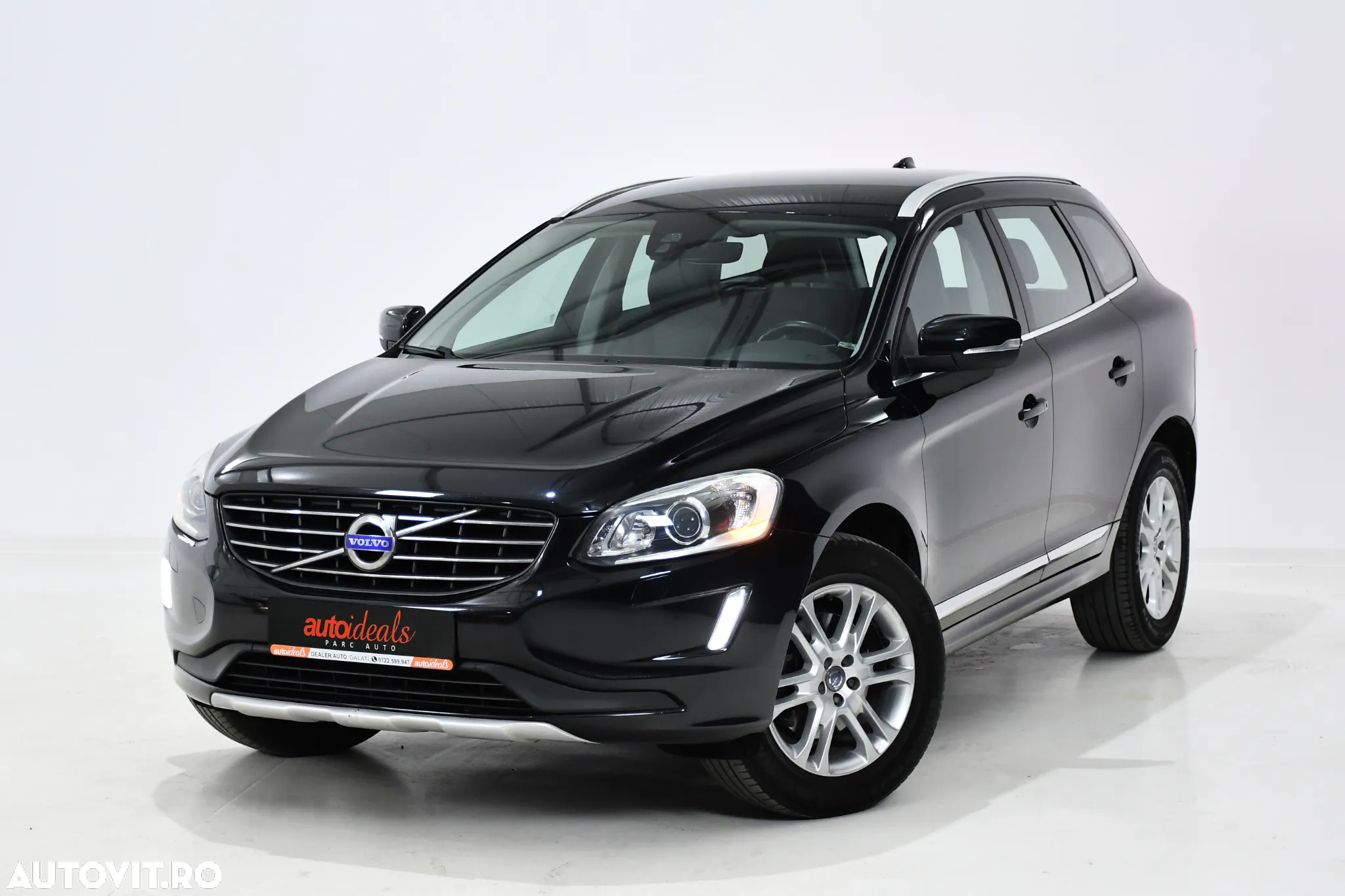 Volvo XC 60 D5 AWD Aut. Summum - 9