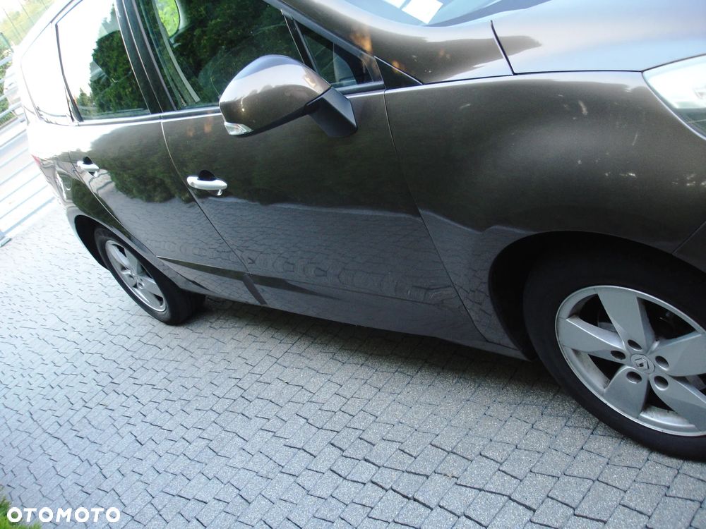Renault Grand Scenic - 5