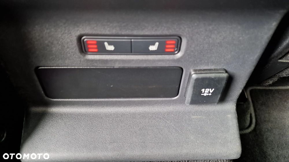 Land Rover Range Rover Velar 2.0 SD4 R-Dynamic HSE - 26