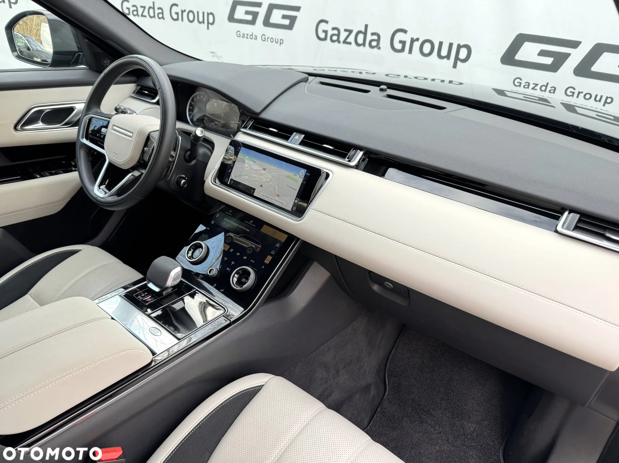 Land Rover Range Rover Velar D200 R-Dynamic SE - 9