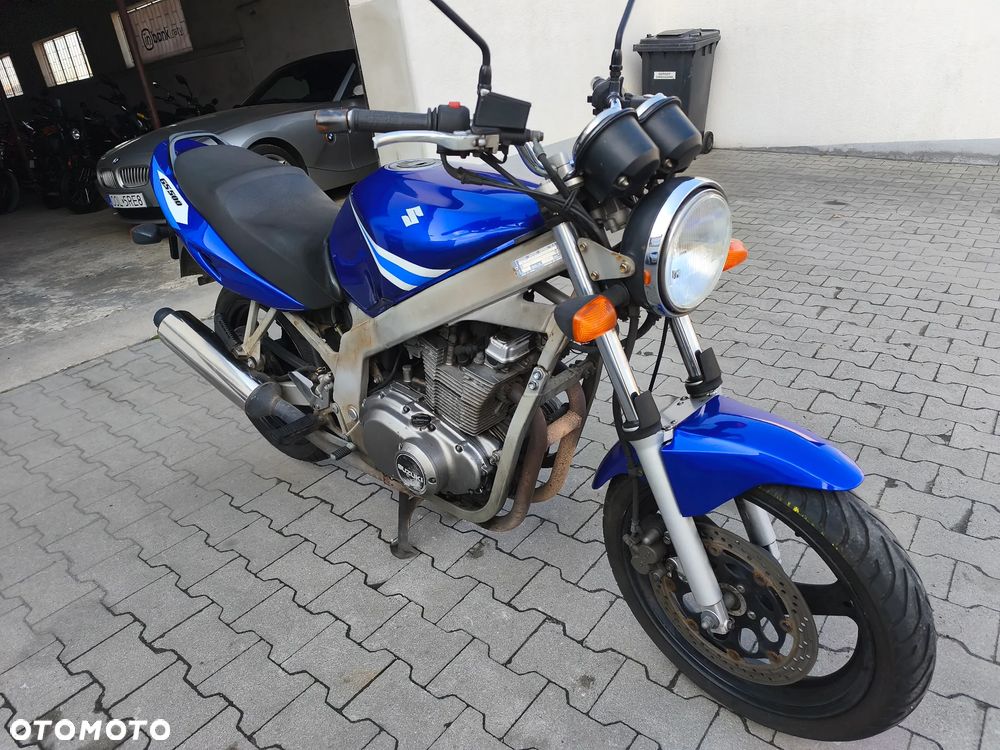 Suzuki GS - 3