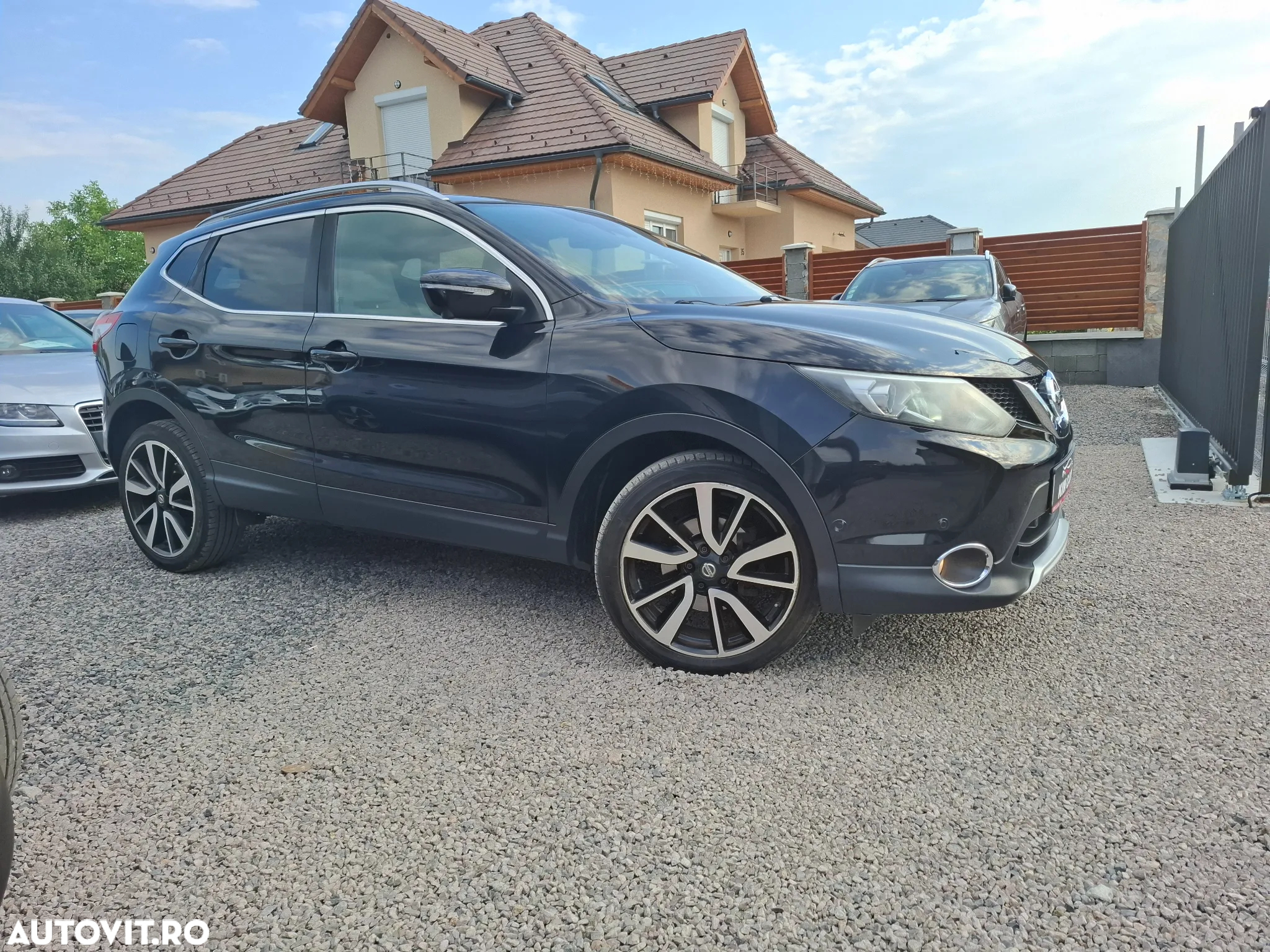 Nissan Qashqai 1.5 DCI TEKNA+ - 13