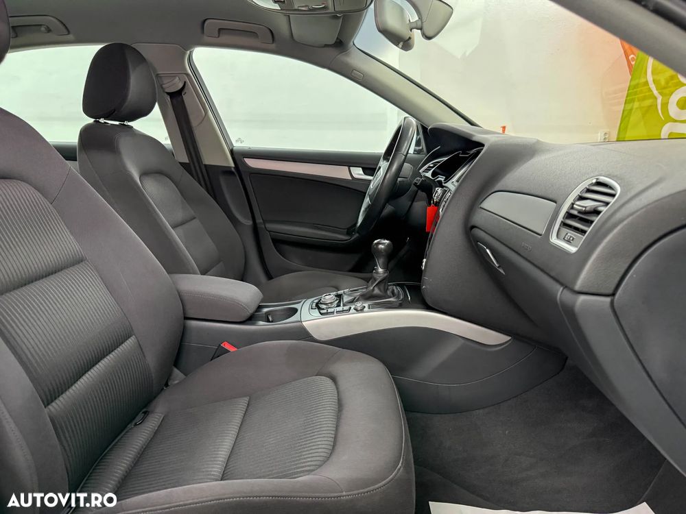 Audi A4 2.0 TDI DPF Attraction - 12