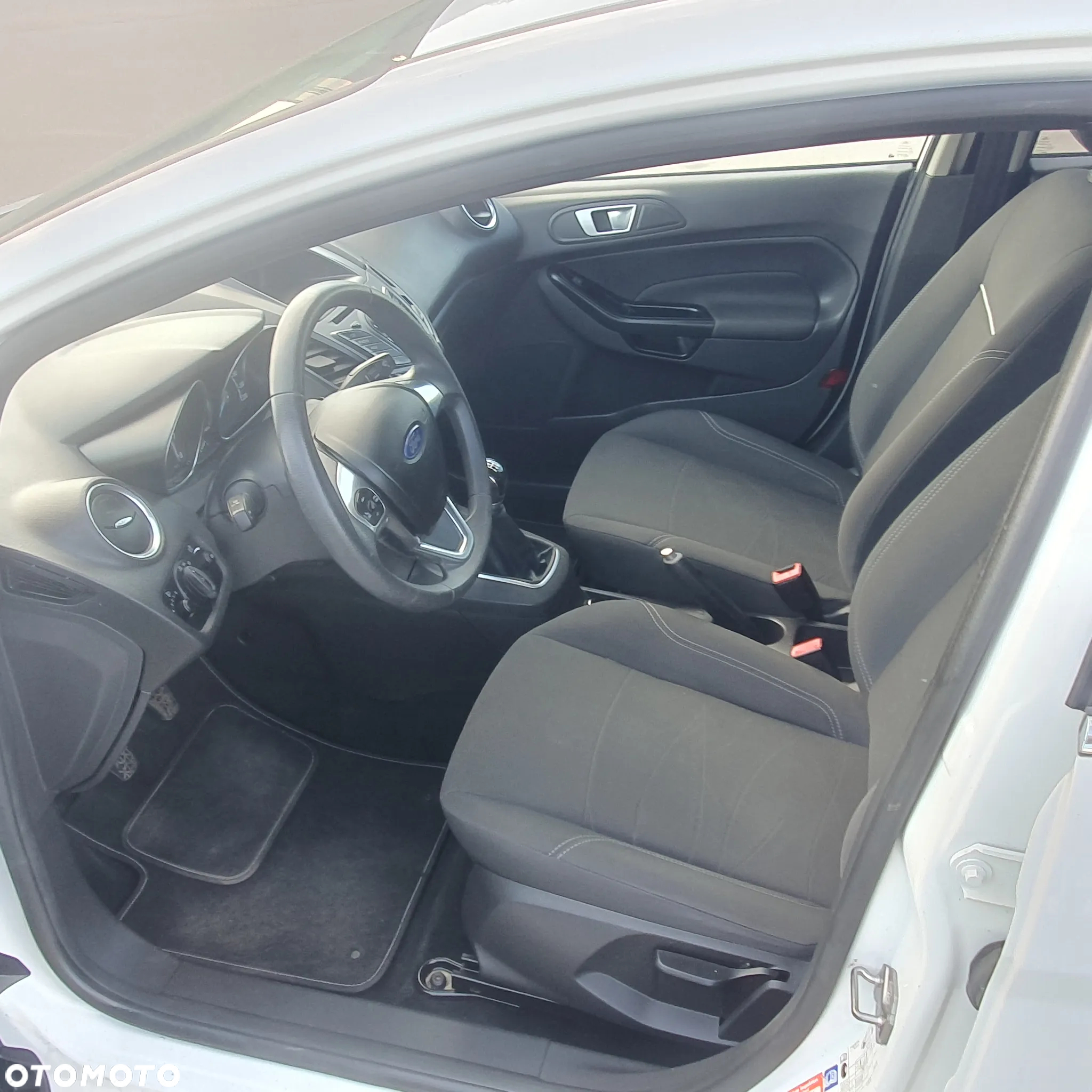 Ford Fiesta 1.25 Titanium - 14