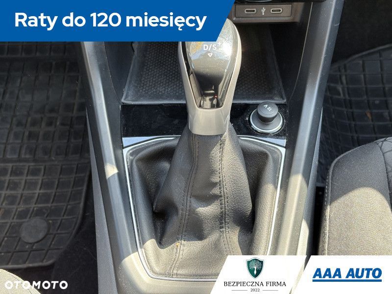 Volkswagen T-Cross - 16