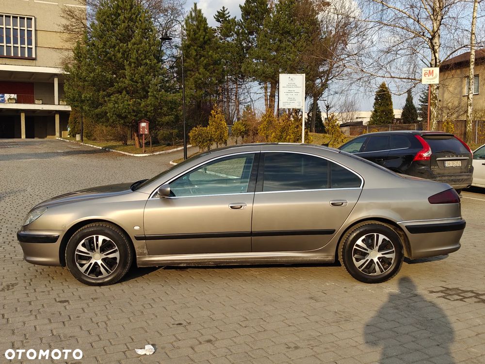Peugeot 607 - 4