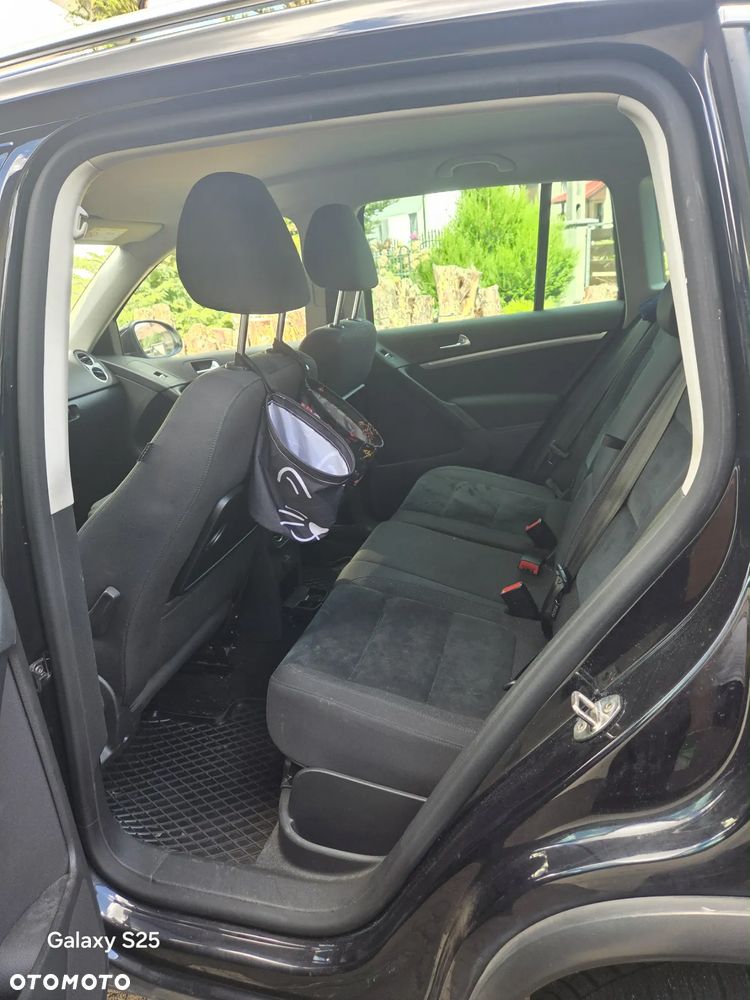 Volkswagen Tiguan - 8
