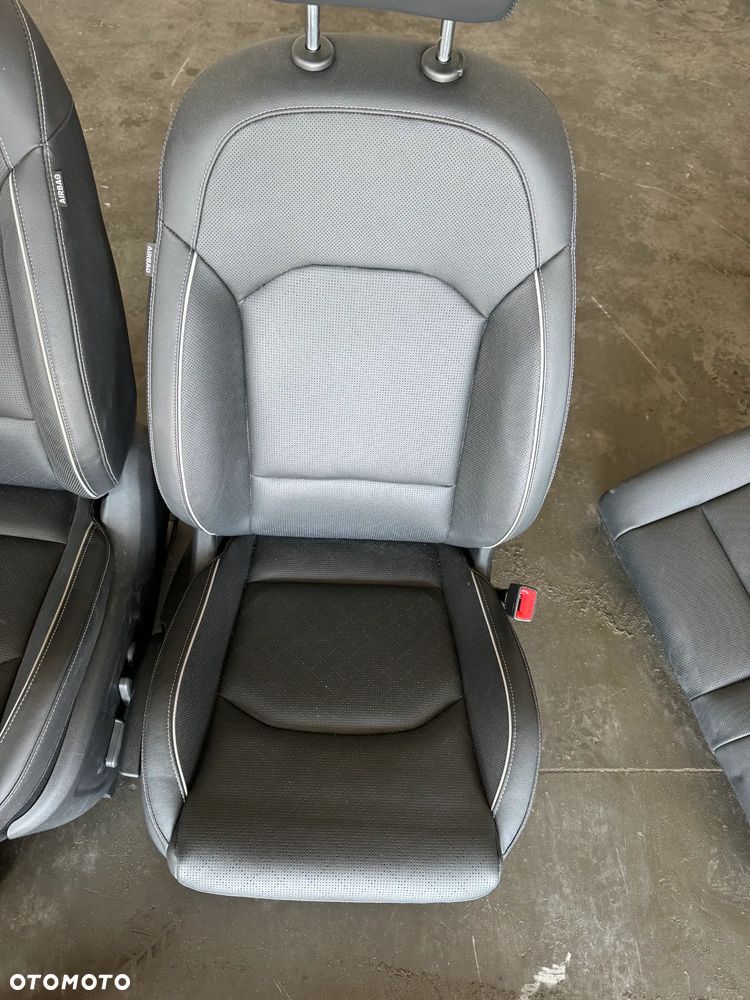 Fotele komplet wnętrze skóra Kia Ceed III LIFT GT HB - 3