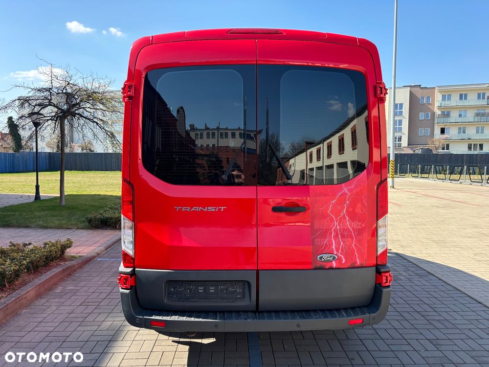 Ford Transit - 13