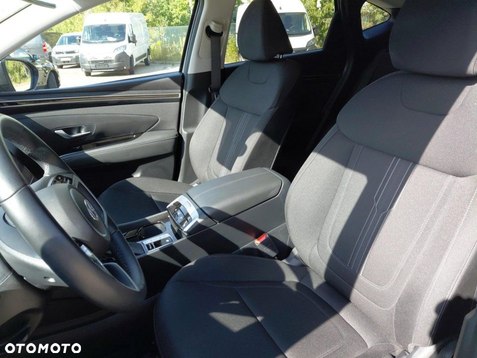 Hyundai Tucson - 13