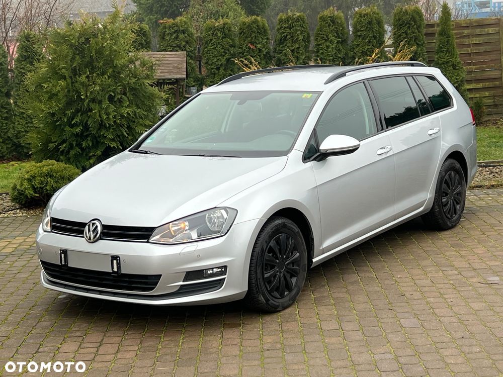 Volkswagen Golf - 5