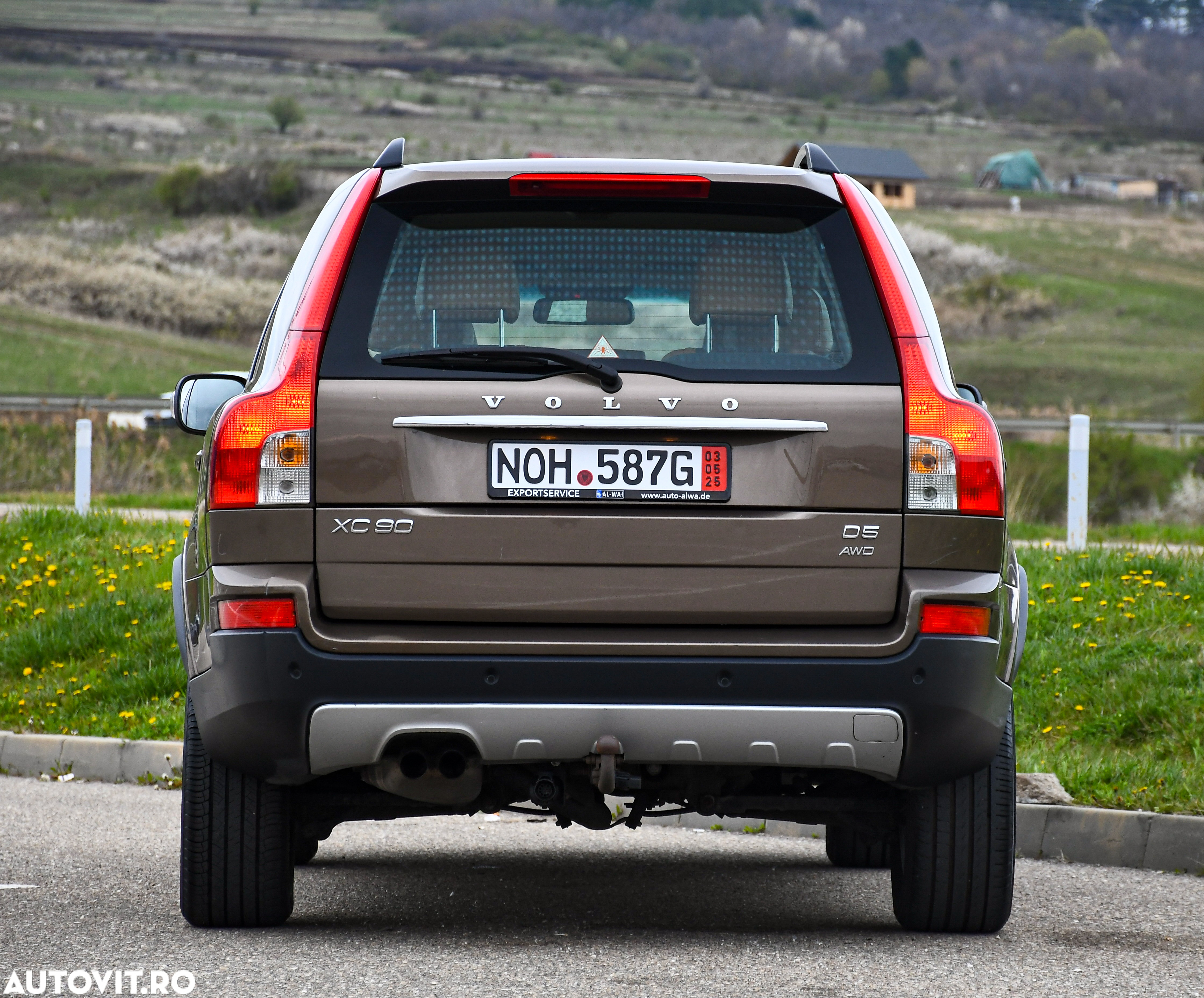 Volvo XC 90 D5AWD Executive - 11