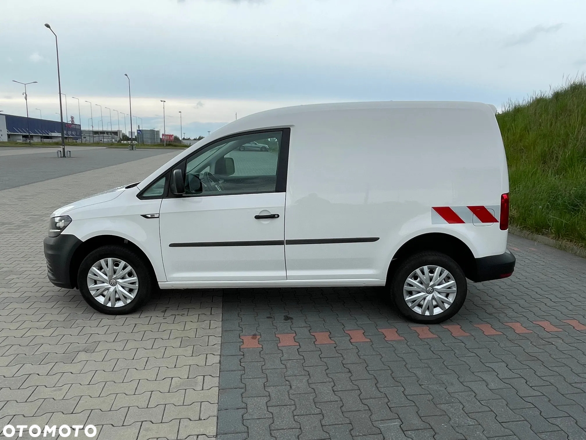 Volkswagen Caddy - 3