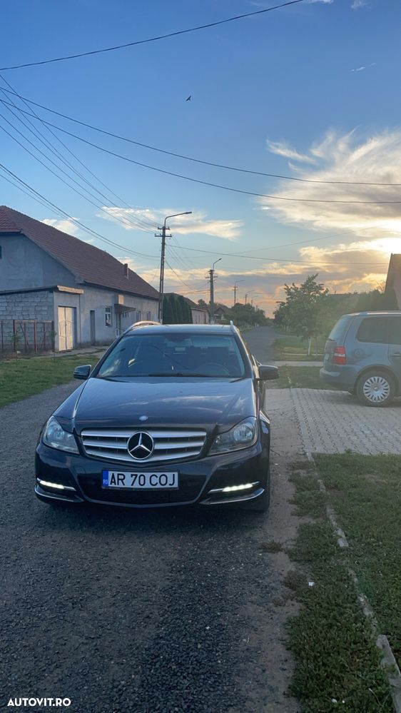 Mercedes-Benz C 250 CDI DPF (BlueEFFICIENCY) Avantgarde - 11