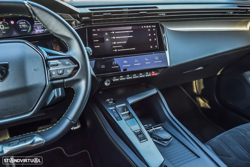 Peugeot 408 1.6 Hybrid GT e-EAT8 - 46