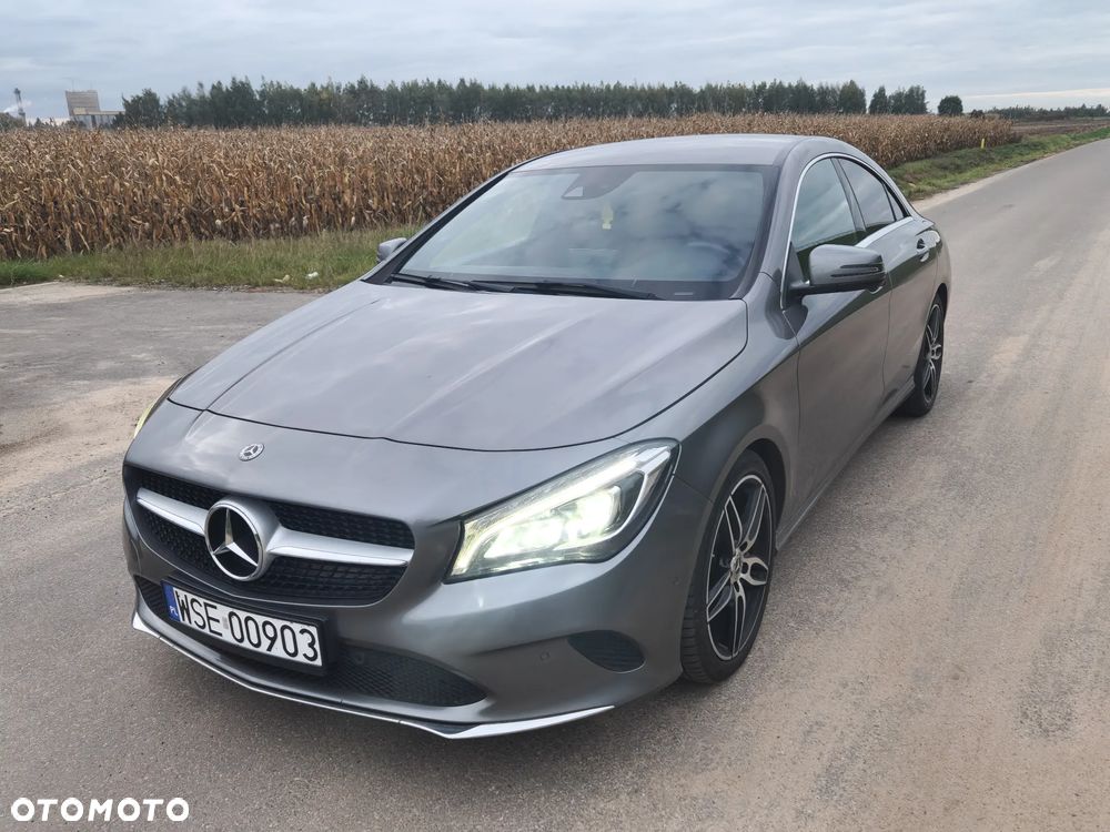 Mercedes-Benz CLA 200 7G-DCT AMG Line - 26