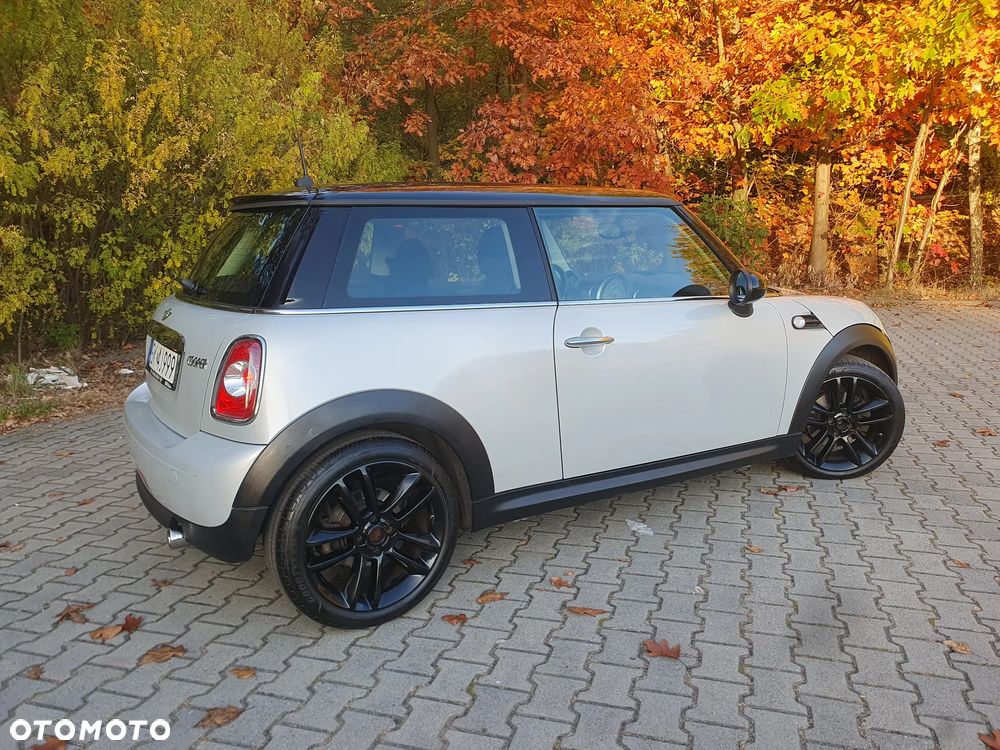 MINI Cooper Standard - 19