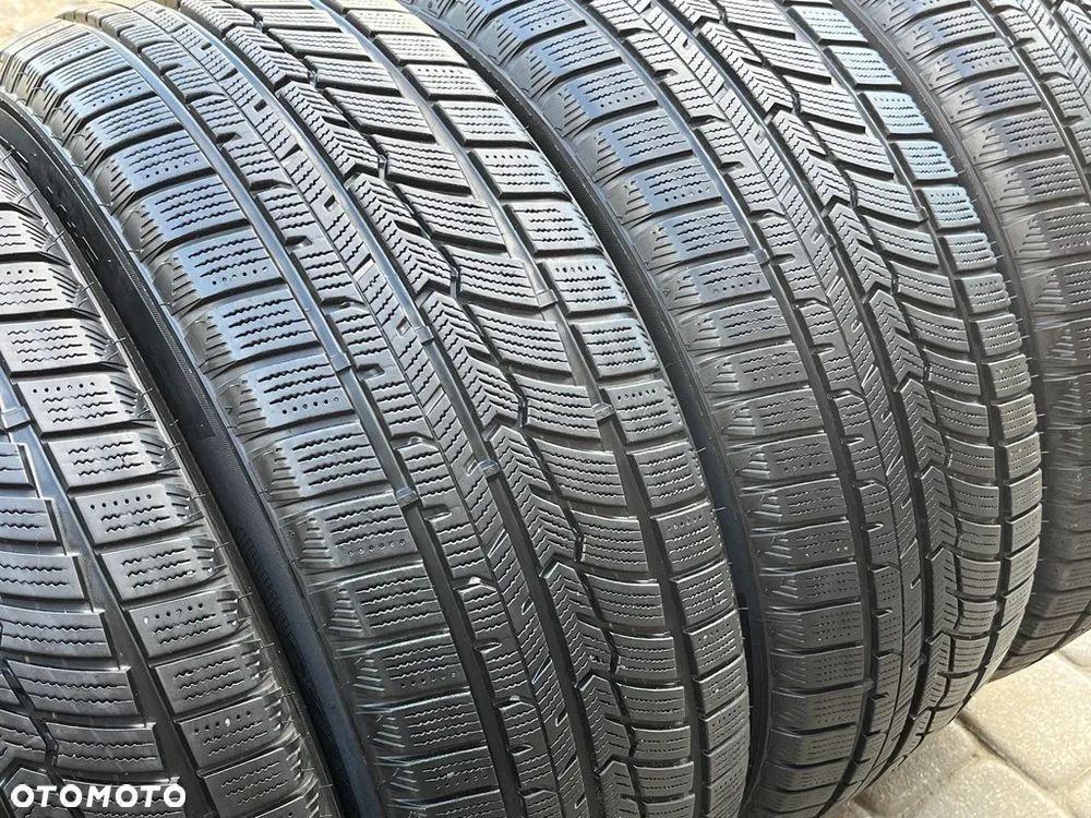 CZTERY ZIMOWE OPONY AUSTONE 205/60 R16 92H  7,5 MM BIEŻNIKA ZIMA - 4
