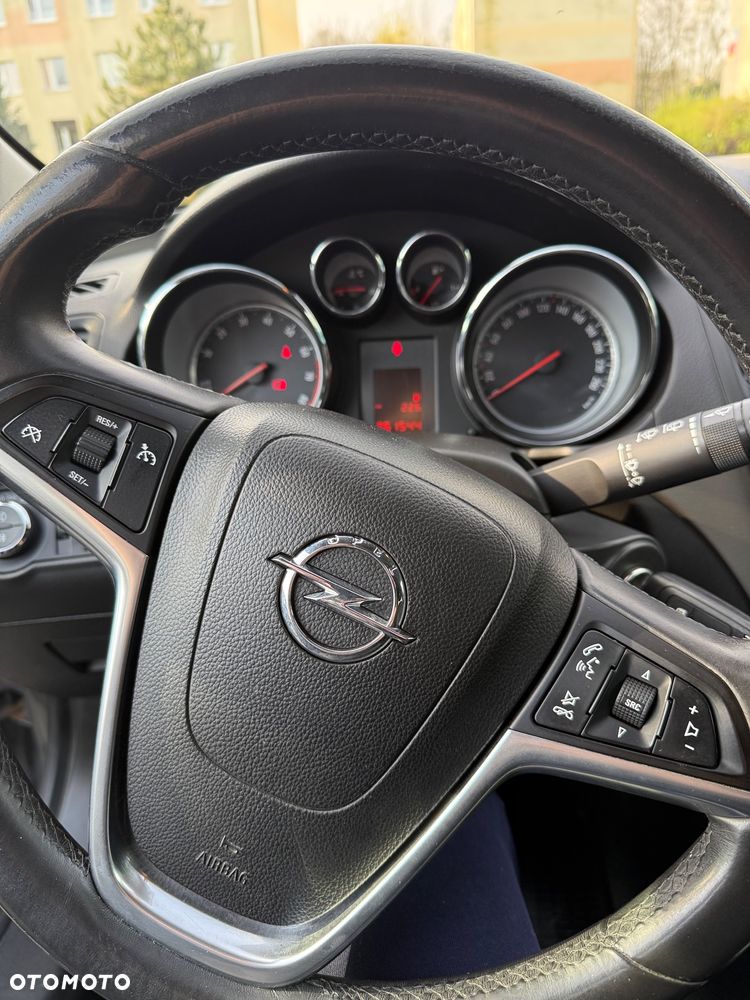 Opel Insignia 1.4 T Edition S&S - 18